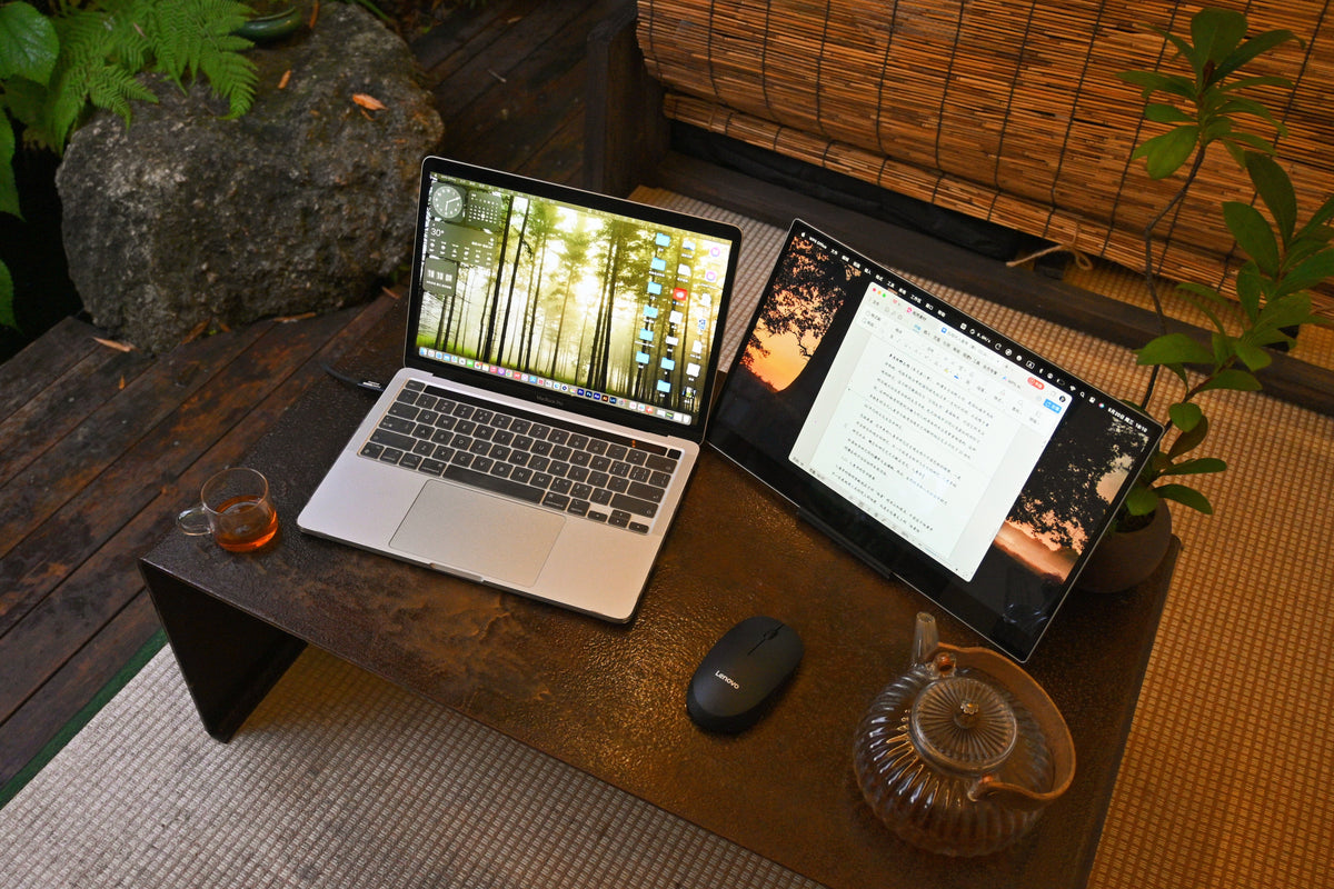 Use portable monitor let your work more comfortable